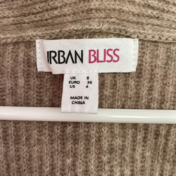 ASOS Ribbed Crop Sweater - Picture 3 of 4